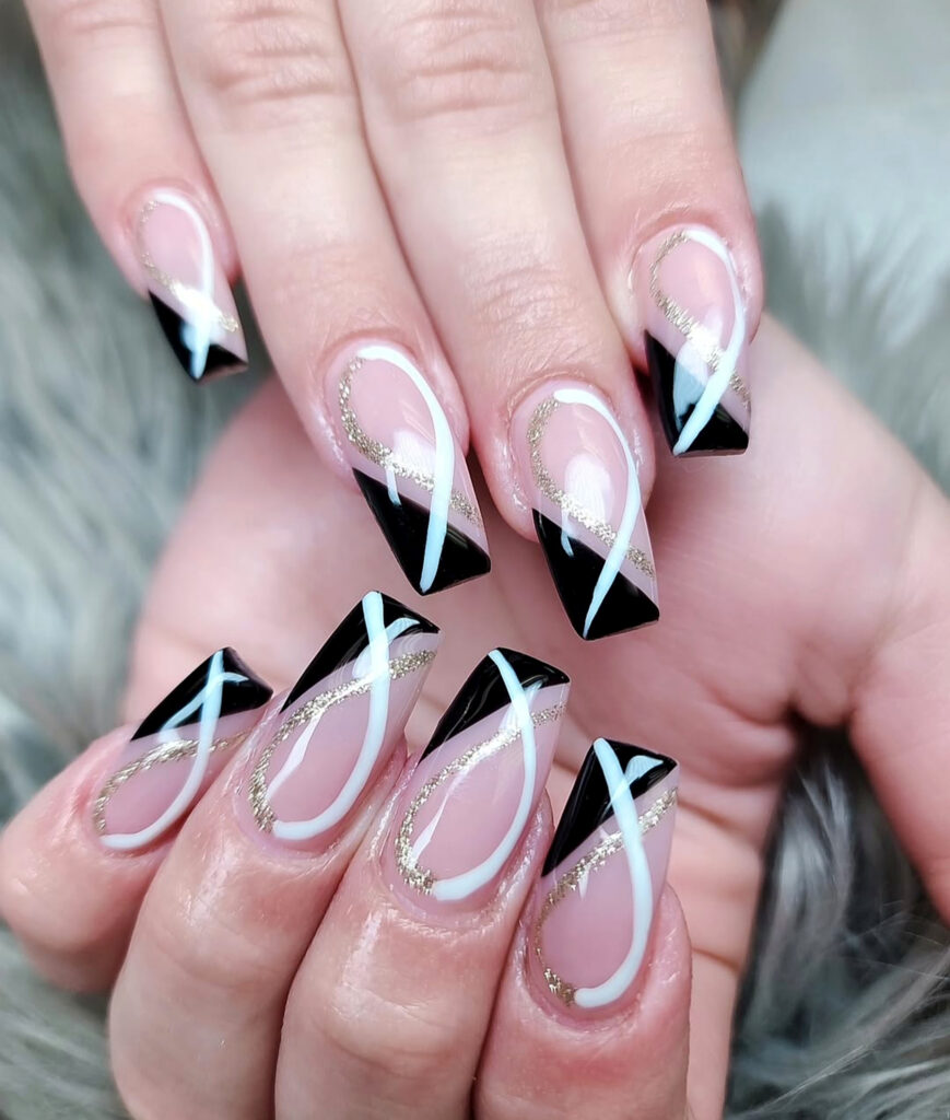 SERVICIOS DE MANICURISTA ESPECIALIZADOS